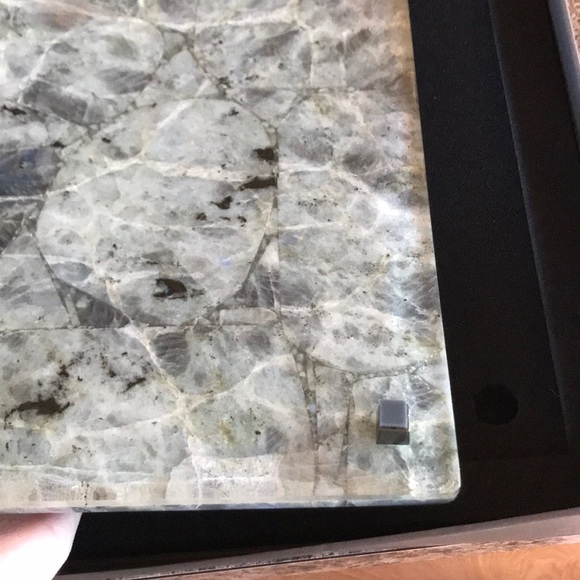 Read below NEW Kendra Scott Stone Slab Tray - Picture 10 of 11